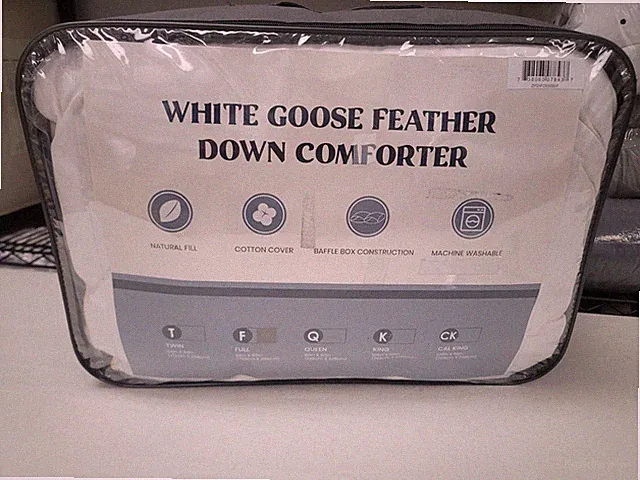 UNIKOME 500 Thread Count All Season Down Feather Comforter- Full